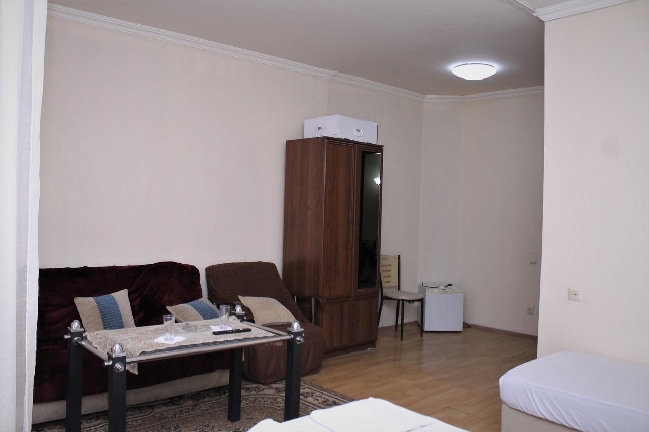 Hotel Hayat Batumi Bagian luar foto