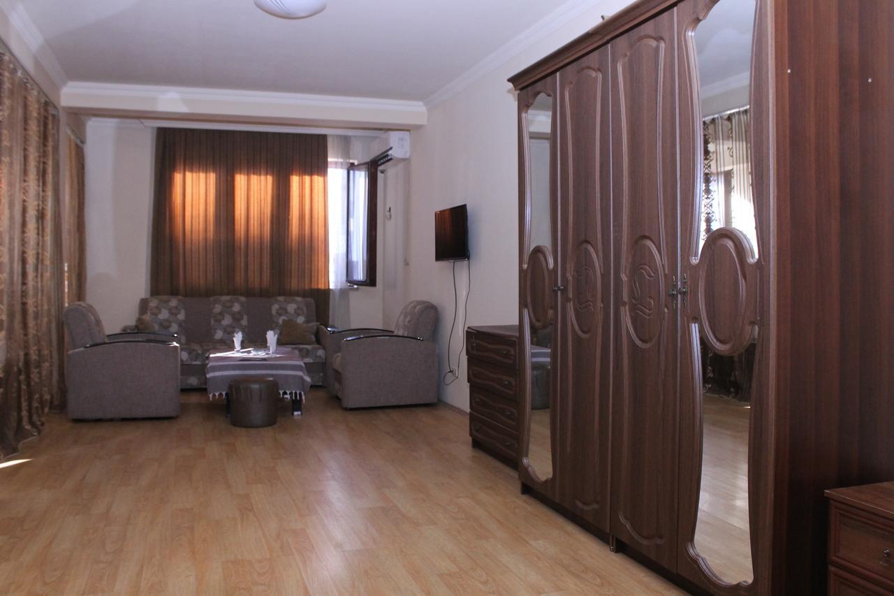 Hotel Hayat Batumi Bagian luar foto