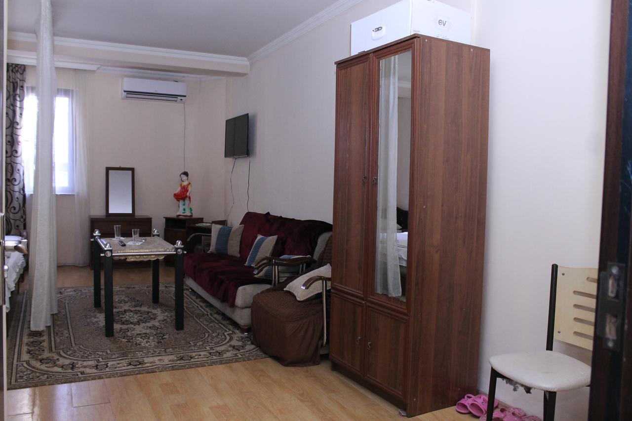 Hotel Hayat Batumi Bagian luar foto